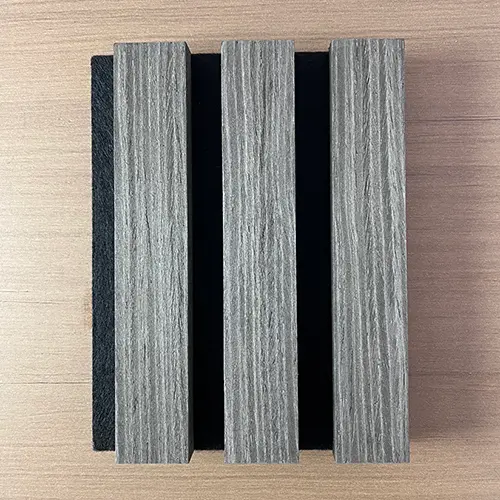 Panouri decorative de perete acustic din lamele din lemn pentru reducerea zgomotului interior